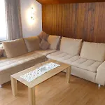Castor Und Pollux-1 By Interhome Apartamento Täsch